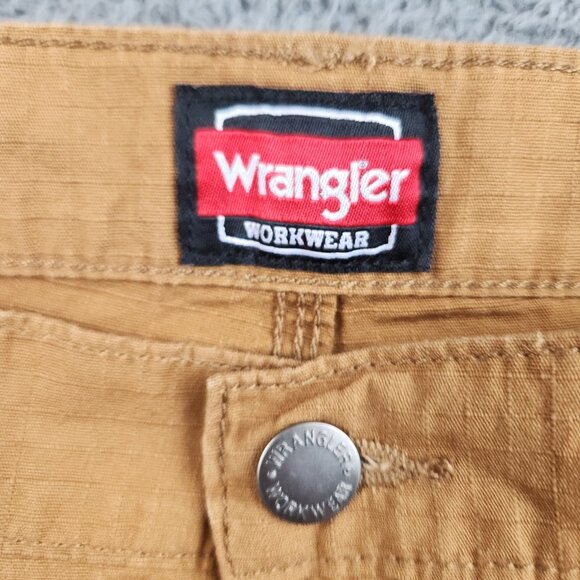 Wrangler Relaxed Fit Workwear Ripstop Shorts Size 36 Cotton 11" Inseam Outdoor - Picture 3 of 10